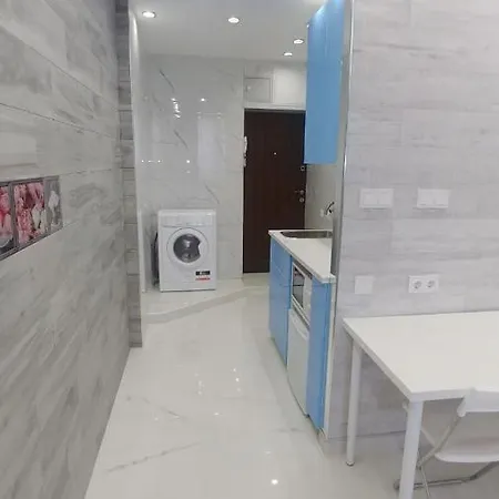 1К: Центральное Жилье у Метро Шулявская Apartment Kyiv Exterior photo