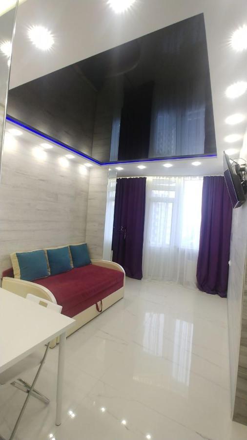 Apartment 1к: центральное жилье у метро шулявская Kyiv