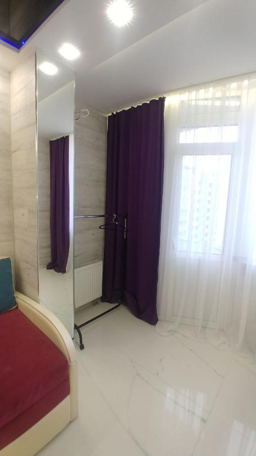 Apartment 1к: центральное жилье у метро шулявская Kyiv